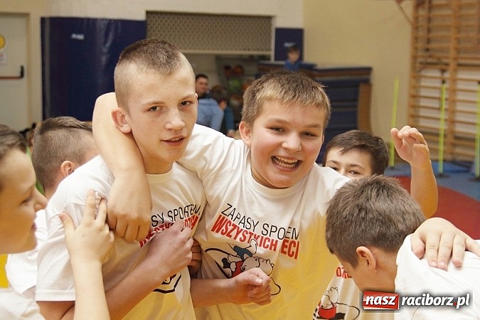 Zdjęcie w galerii na portalu naszraciborz.pl: Zapasy sportem wszystkich dzieci wiadomości z regionu