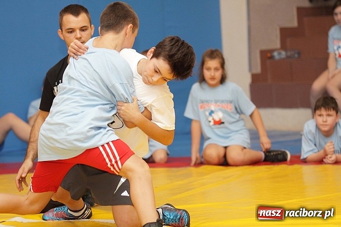 Zdjęcie w galerii na portalu naszraciborz.pl: Zapasy sportem wszystkich dzieci wiadomości z regionu