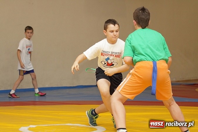 Zdjęcie w galerii na portalu naszraciborz.pl: Zapasy sportem wszystkich dzieci wiadomości z regionu