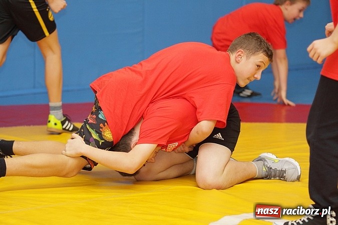 Zdjęcie w galerii na portalu naszraciborz.pl: Zapasy sportem wszystkich dzieci wiadomości z regionu