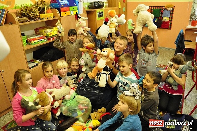 Zdjęcie w galerii na portalu naszraciborz.pl: My pomagamy - Pomagajcie i wy wiadomości z regionu