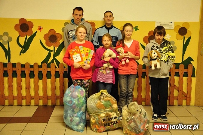 Zdjęcie w galerii na portalu naszraciborz.pl: My pomagamy - Pomagajcie i wy wiadomości z regionu