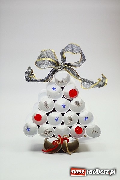 Zdjęcie w galerii na portalu naszraciborz.pl: Znamy wyniki głosowania na najładniejszą eko-ozdobę. Jutro I Zamkowy Mikołajkowy Fitness wiadomości z regionu