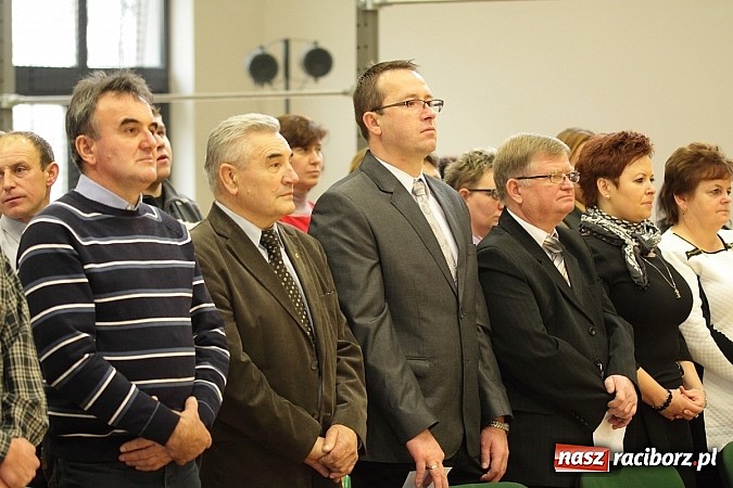 Zdjęcie w galerii na portalu naszraciborz.pl: Grzegorzowice już mają swoją halę sportową! wiadomości z regionu