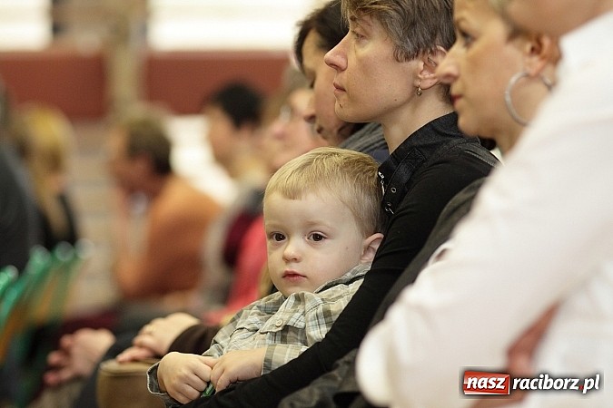 Zdjęcie w galerii na portalu naszraciborz.pl: Grzegorzowice już mają swoją halę sportową! wiadomości z regionu