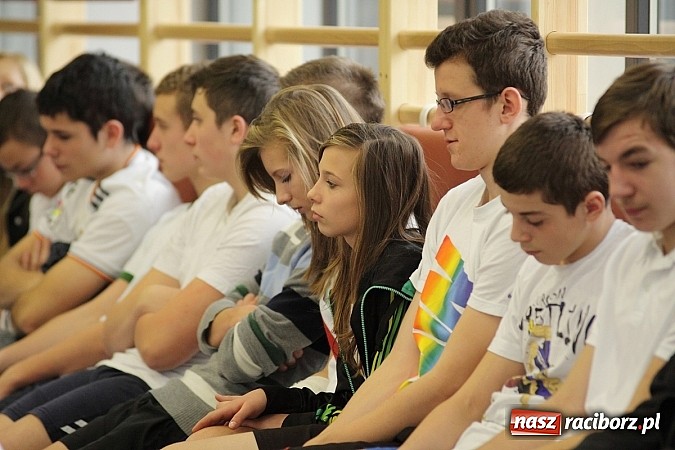 Zdjęcie w galerii na portalu naszraciborz.pl: Grzegorzowice już mają swoją halę sportową! wiadomości z regionu