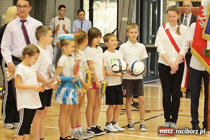 Zdjęcie w galerii na portalu naszraciborz.pl: Grzegorzowice już mają swoją halę sportową! wiadomości z regionu