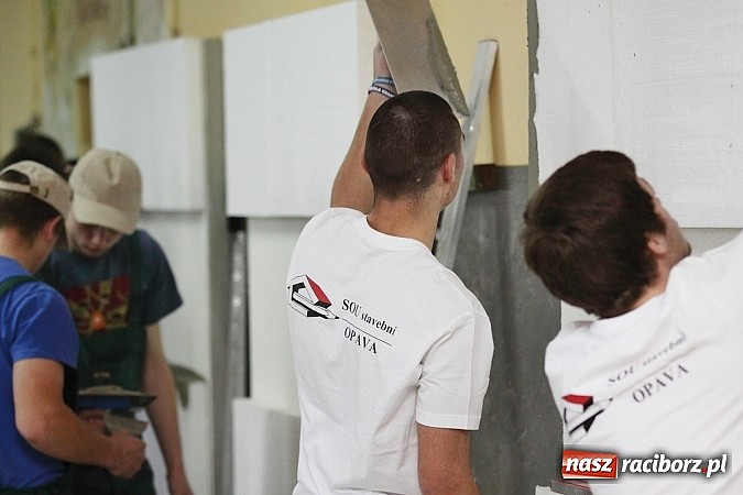 Zdjęcie w galerii na portalu naszraciborz.pl: W raciborskiej Budowlance trwa Turniej Budowlany wiadomości z regionu