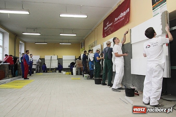 Zdjęcie w galerii na portalu naszraciborz.pl: W raciborskiej Budowlance trwa Turniej Budowlany wiadomości z regionu