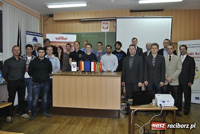 Zdjęcie w galerii na portalu naszraciborz.pl: Rafako-Mechanik. Podsumowanie współpracy programu Leonardo Da Vinci wiadomości z regionu