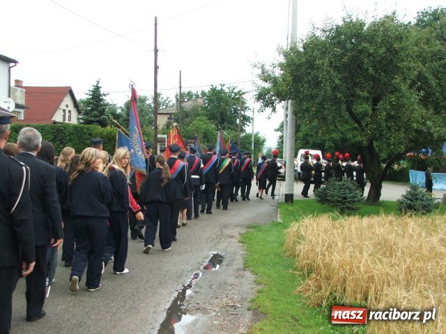 Zdjęcie w galerii na portalu naszraciborz.pl: Strażacki jubileusz w deszczu wiadomości z regionu