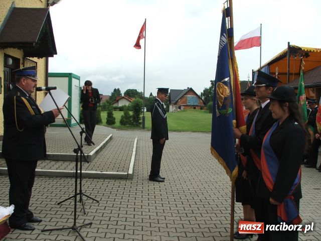 Zdjęcie w galerii na portalu naszraciborz.pl: Strażacki jubileusz w deszczu wiadomości z regionu