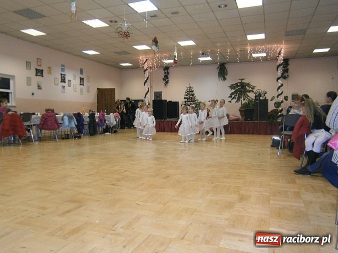 Zdjęcie w galerii na portalu naszraciborz.pl: Spotkanie z Mikołajem w Bojanowie wiadomości z regionu