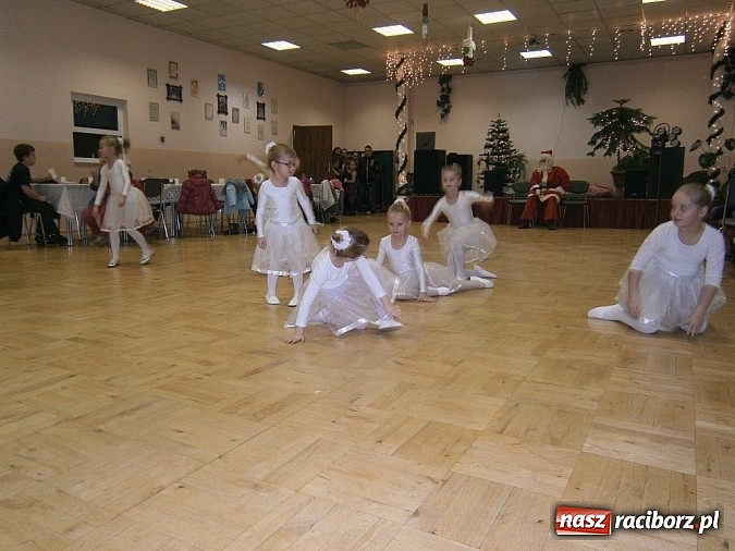 Zdjęcie w galerii na portalu naszraciborz.pl: Spotkanie z Mikołajem w Bojanowie wiadomości z regionu