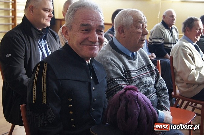 Zdjęcie w galerii na portalu naszraciborz.pl: Dzieci z Babic dziękowały górnikom wiadomości z regionu