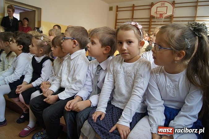 Zdjęcie w galerii na portalu naszraciborz.pl: Dzieci z Babic dziękowały górnikom wiadomości z regionu