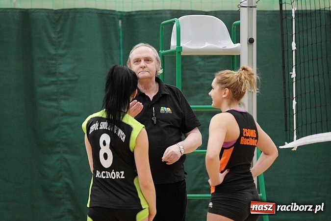 Zdjęcie w galerii na portalu naszraciborz.pl: Mechanik i ZSOMS najlepsze w Turnieju Mikołajkowym wiadomości z regionu