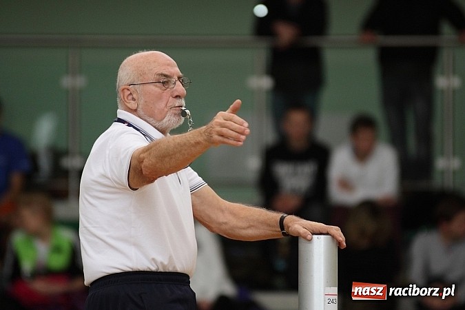 Zdjęcie w galerii na portalu naszraciborz.pl: Mechanik i ZSOMS najlepsze w Turnieju Mikołajkowym wiadomości z regionu