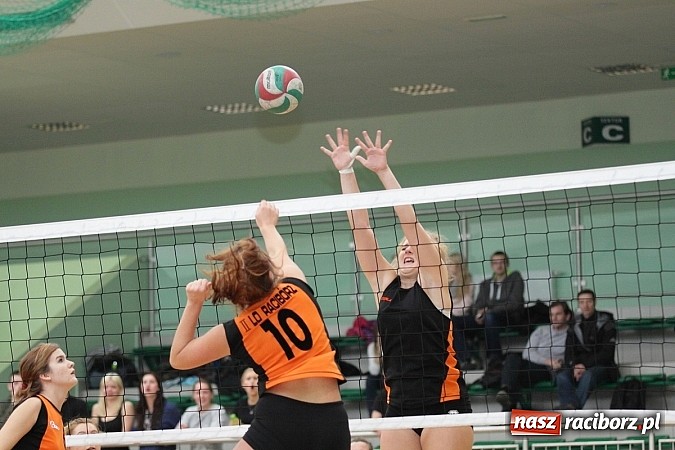 Zdjęcie w galerii na portalu naszraciborz.pl: Mechanik i ZSOMS najlepsze w Turnieju Mikołajkowym wiadomości z regionu