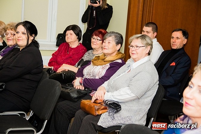 Zdjęcie w galerii na portalu naszraciborz.pl: Wolontariusze roku 2014 nagrodzeni wiadomości z regionu