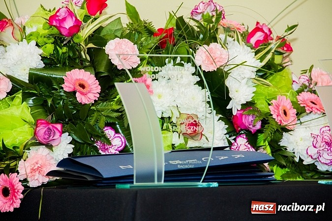 Zdjęcie w galerii na portalu naszraciborz.pl: Wolontariusze roku 2014 nagrodzeni wiadomości z regionu