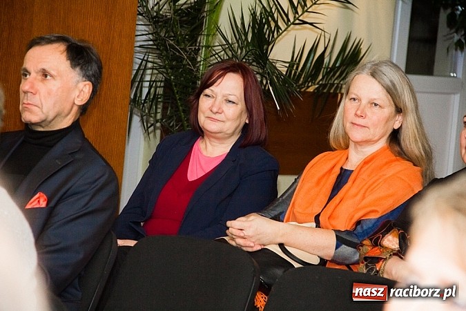 Zdjęcie w galerii na portalu naszraciborz.pl: Wolontariusze roku 2014 nagrodzeni wiadomości z regionu