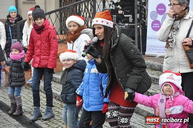 Zdjęcie w galerii na portalu naszraciborz.pl: I Mikołajkowy Zamkowy Dziecięcy Fitness wiadomości z regionu