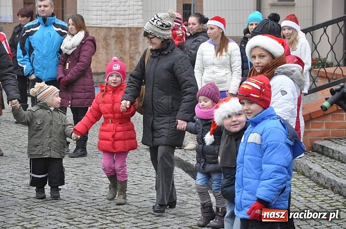 Zdjęcie w galerii na portalu naszraciborz.pl: I Mikołajkowy Zamkowy Dziecięcy Fitness wiadomości z regionu
