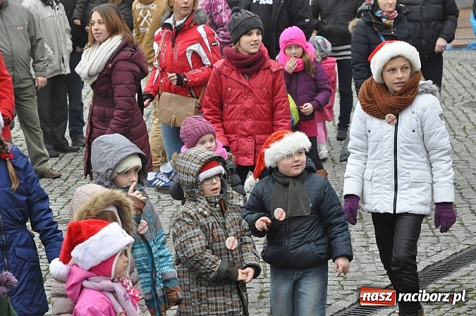 Zdjęcie w galerii na portalu naszraciborz.pl: I Mikołajkowy Zamkowy Dziecięcy Fitness wiadomości z regionu