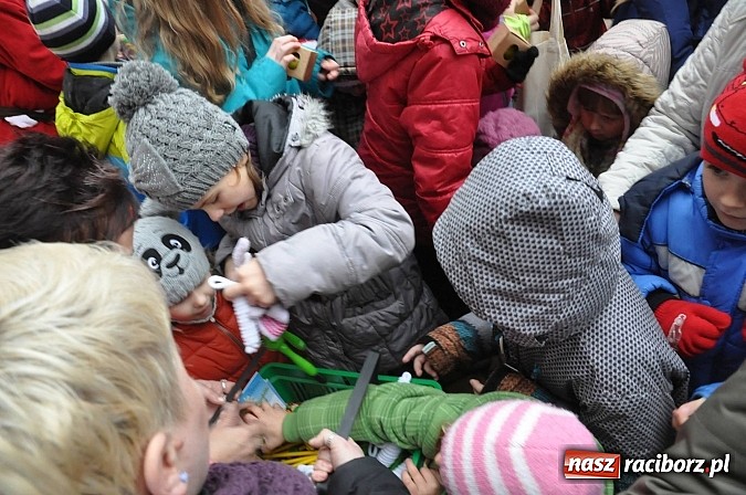 Zdjęcie w galerii na portalu naszraciborz.pl: I Mikołajkowy Zamkowy Dziecięcy Fitness wiadomości z regionu