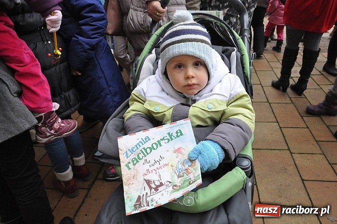 Zdjęcie w galerii na portalu naszraciborz.pl: I Mikołajkowy Zamkowy Dziecięcy Fitness wiadomości z regionu