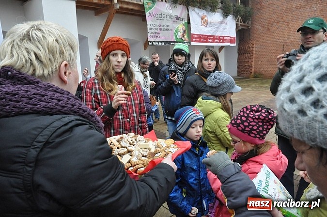 Zdjęcie w galerii na portalu naszraciborz.pl: I Mikołajkowy Zamkowy Dziecięcy Fitness wiadomości z regionu