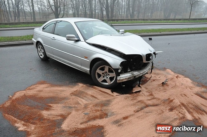Zdjęcie w galerii na portalu naszraciborz.pl: Kierowca BMW przeszarżował na Odrostradzie wiadomości z regionu