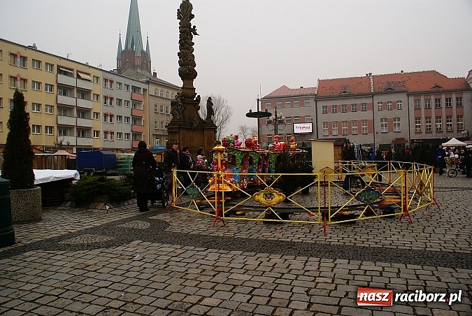 Zdjęcie w galerii na portalu naszraciborz.pl: Jarmark Bożonarodzeniowy na Rynku, czyli moc atrakcji na ten weekend wiadomości z regionu