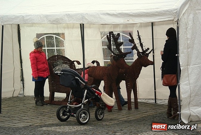 Zdjęcie w galerii na portalu naszraciborz.pl: Jarmark Bożonarodzeniowy na Rynku, czyli moc atrakcji na ten weekend wiadomości z regionu
