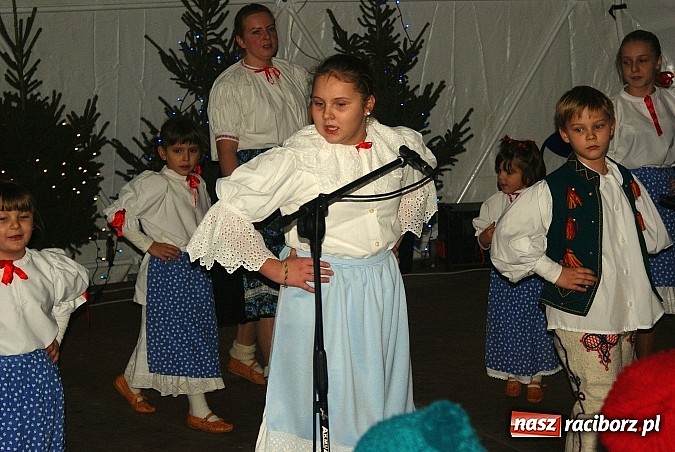 Zdjęcie w galerii na portalu naszraciborz.pl: Jarmark Bożonarodzeniowy na Rynku, czyli moc atrakcji na ten weekend wiadomości z regionu