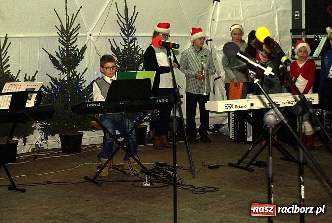 Zdjęcie w galerii na portalu naszraciborz.pl: Jarmark Bożonarodzeniowy na Rynku, czyli moc atrakcji na ten weekend wiadomości z regionu