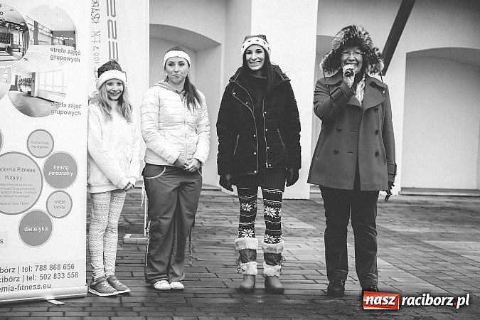 Zdjęcie w galerii na portalu naszraciborz.pl: Mikołajki w Młyńskiej i na zamku wiadomości z regionu