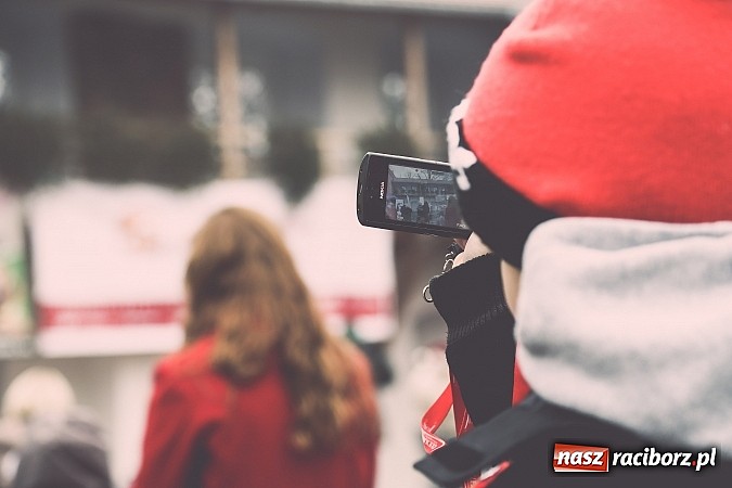 Zdjęcie w galerii na portalu naszraciborz.pl: Mikołajki w Młyńskiej i na zamku wiadomości z regionu