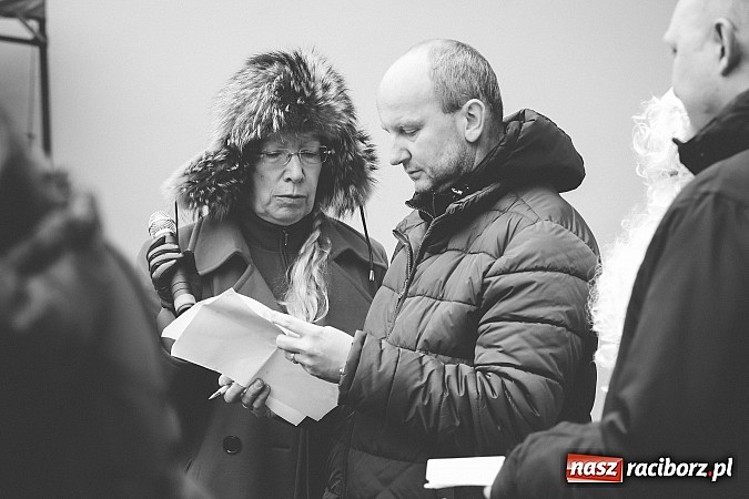 Zdjęcie w galerii na portalu naszraciborz.pl: Mikołajki w Młyńskiej i na zamku wiadomości z regionu