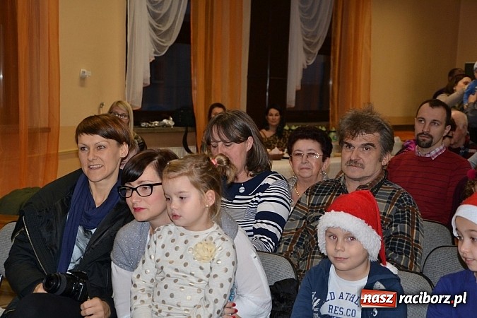 Zdjęcie w galerii na portalu naszraciborz.pl: Mała Syrenka z happy endem w Roszkowie  wiadomości z regionu