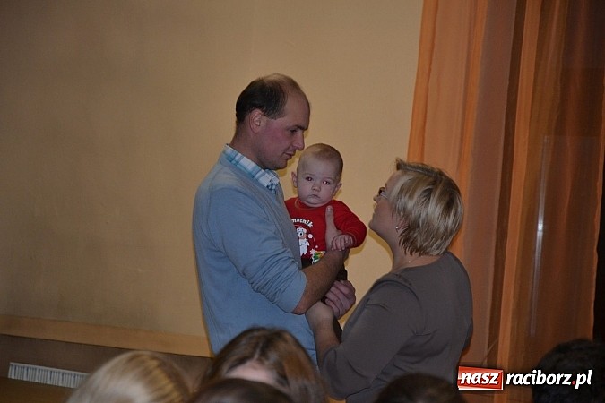 Zdjęcie w galerii na portalu naszraciborz.pl: Mała Syrenka z happy endem w Roszkowie  wiadomości z regionu