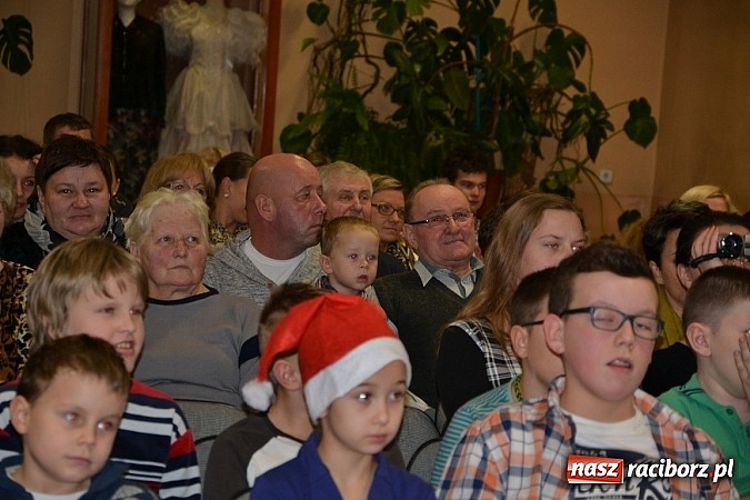 Zdjęcie w galerii na portalu naszraciborz.pl: Mała Syrenka z happy endem w Roszkowie  wiadomości z regionu