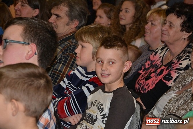 Zdjęcie w galerii na portalu naszraciborz.pl: Mała Syrenka z happy endem w Roszkowie  wiadomości z regionu
