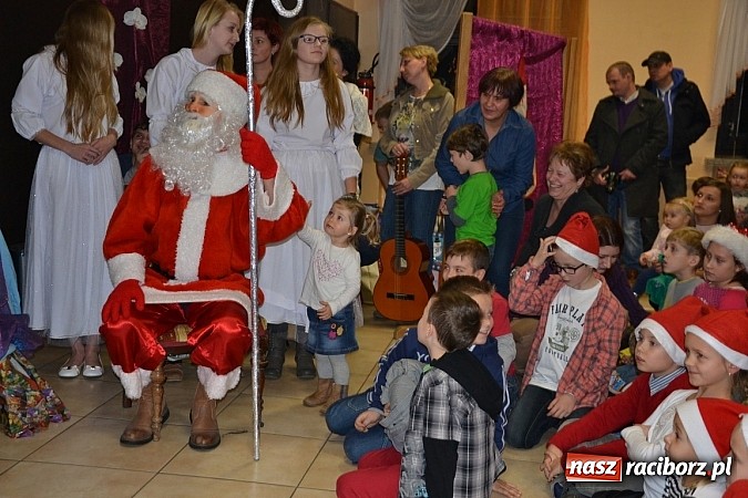 Zdjęcie w galerii na portalu naszraciborz.pl: Mała Syrenka z happy endem w Roszkowie  wiadomości z regionu