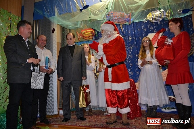 Zdjęcie w galerii na portalu naszraciborz.pl: Mała Syrenka z happy endem w Roszkowie  wiadomości z regionu