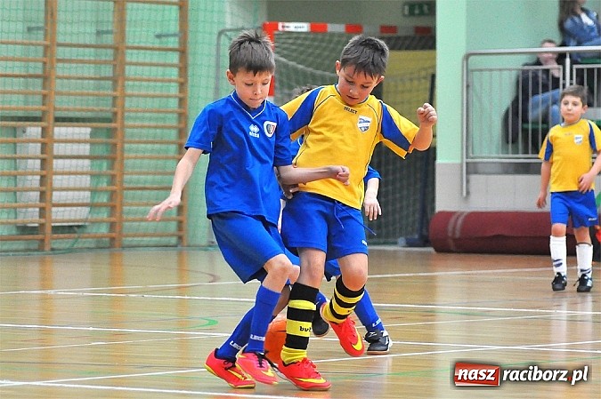 Zdjęcie w galerii na portalu naszraciborz.pl: Zmagania młodych piłkarzy w Arenie Rafako wiadomości z regionu