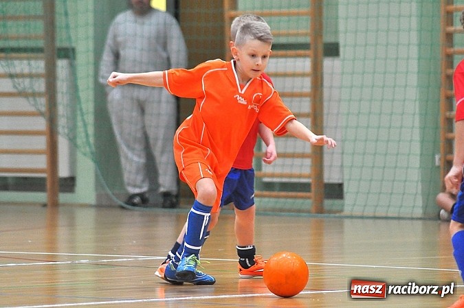 Zdjęcie w galerii na portalu naszraciborz.pl: Zmagania młodych piłkarzy w Arenie Rafako wiadomości z regionu
