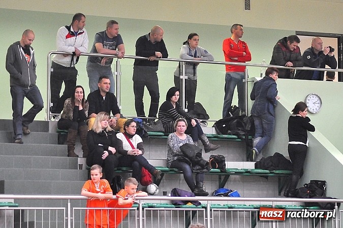 Zdjęcie w galerii na portalu naszraciborz.pl: Zmagania młodych piłkarzy w Arenie Rafako wiadomości z regionu