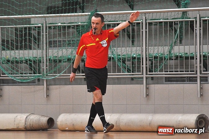 Zdjęcie w galerii na portalu naszraciborz.pl: Sobota w HLPN. Minimalne wygrane Samych Swoich i Płomienia wiadomości z regionu